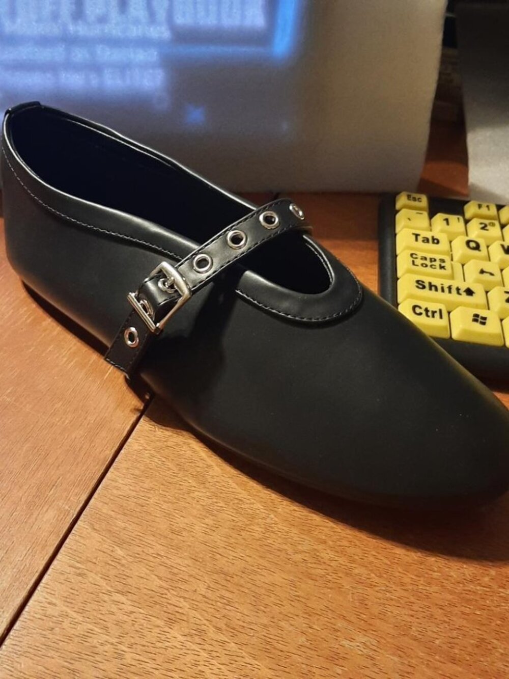 NEW ! Coutgo WMN Ballet Flat Mary Jane Fishnet Ballerina Buckle Strap Blk Sz 8.5